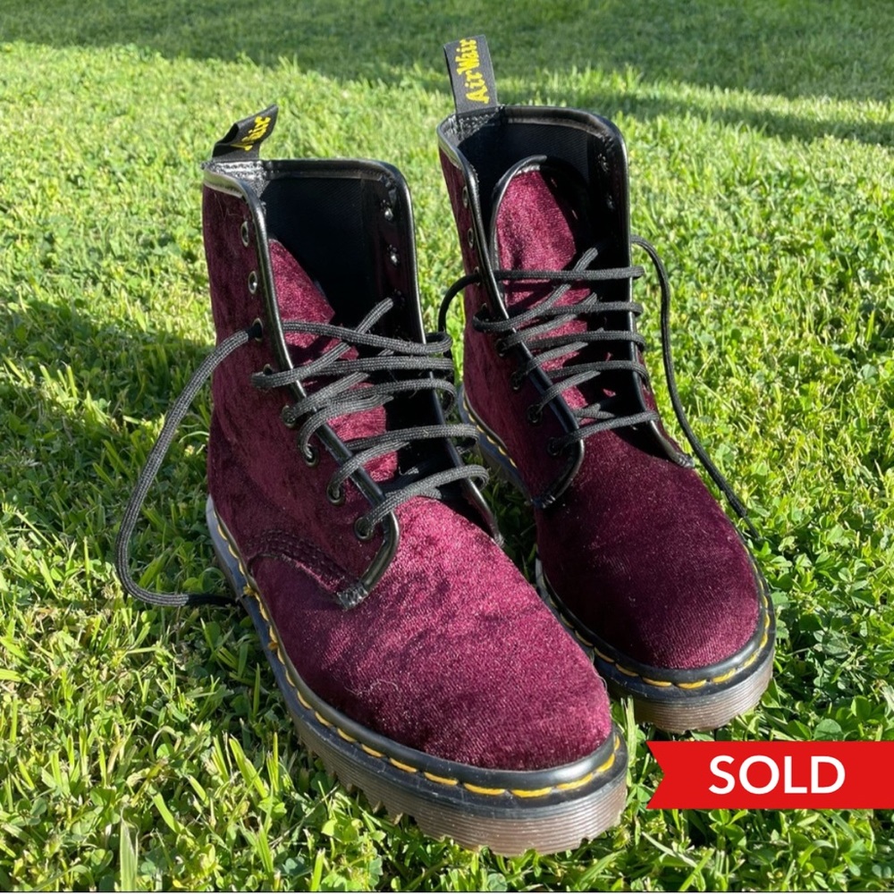 Vintage MIE VELVET Dr. Martens 8 Eye Combat Boots